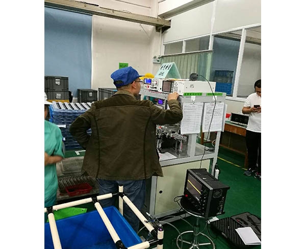工程師現場服務